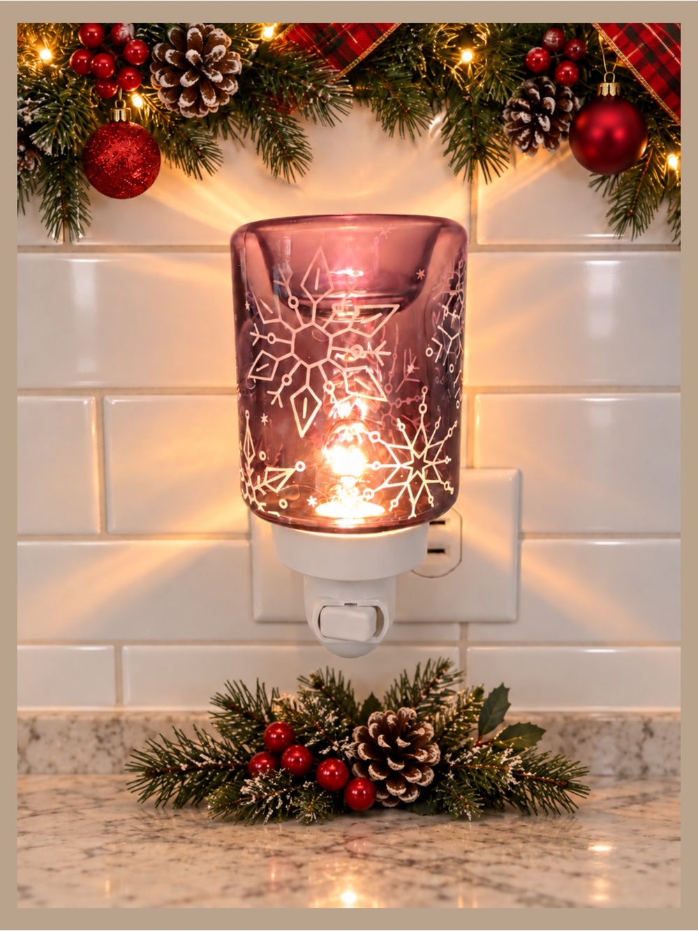 The Scentsy Crystal Christmas Plug In Mini Glass Wax Warmer